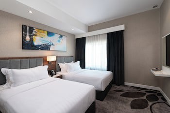 Warwick Al Jubail Hotel