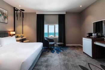 Warwick Al Jubail Hotel