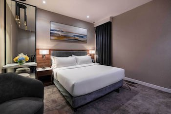 Warwick Al Jubail Hotel