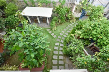 Agos Boracay Rooms + Beds