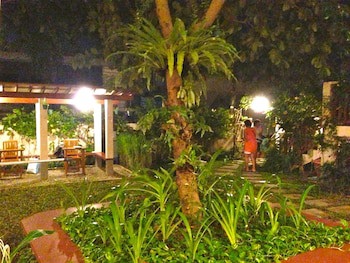 Agos Boracay Rooms + Beds