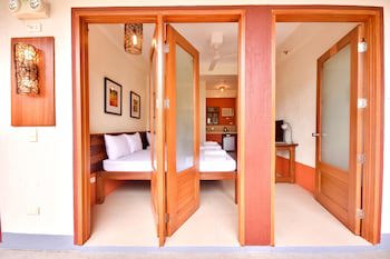 Agos Boracay Rooms + Beds