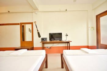 Agos Boracay Rooms + Beds