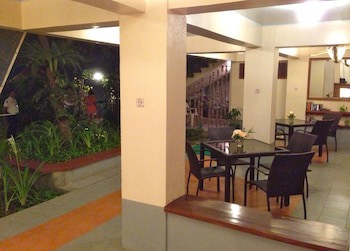 Agos Boracay Rooms + Beds