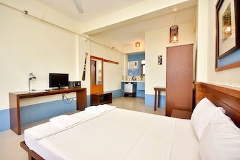 Agos Boracay Rooms + Beds