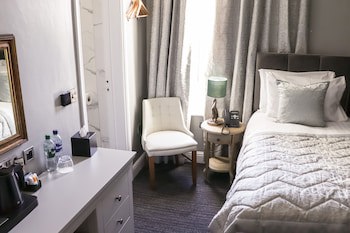 Thames Riviera Hotel, Sure Hotel Collection By Best Western