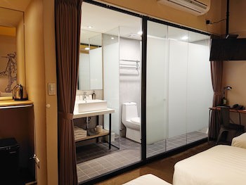 Cho Hotel