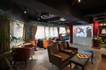 Cho Hotel