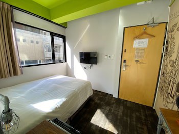 Cho Hotel
