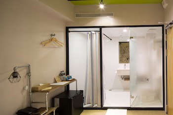 Cho Hotel