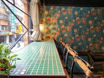 Cho Hotel
