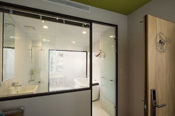 Cho Hotel