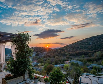 Pirrion Wellness Hotel