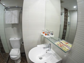 D'primahotel Wtc Mangga Dua