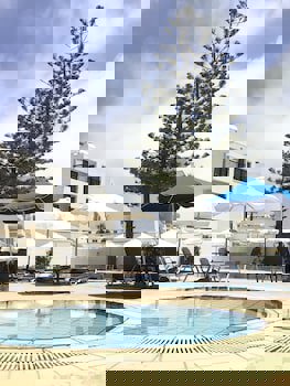 Florea Hotel Apartments