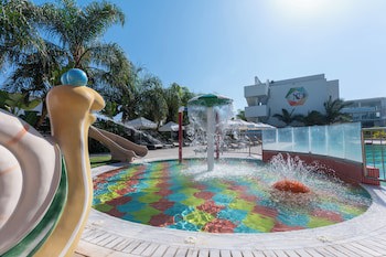 Nicholas Color Hotel galeri fotoğrafı