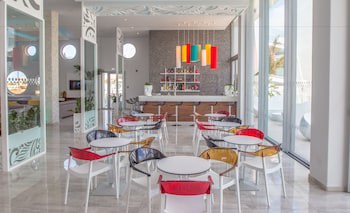 Nicholas Color Hotel galeri fotoğrafı