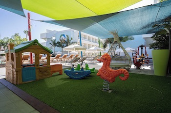 Nicholas Color Hotel fotoğrafı