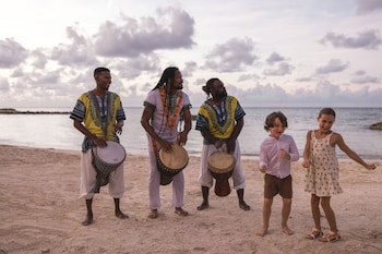 Hyatt Ziva Rose Hall - All Inclusive