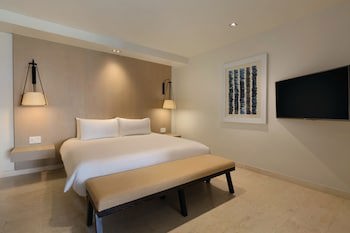 Hyatt Ziva Rose Hall - All Inclusive