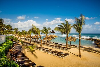 Hyatt Ziva Rose Hall - All Inclusive