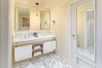 Hyatt Ziva Rose Hall - All Inclusive