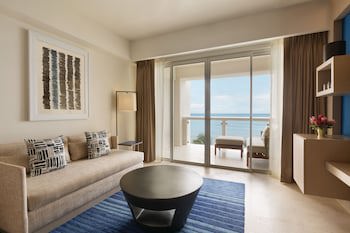 Hyatt Ziva Rose Hall - All Inclusive