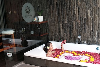 Bali Dynasty Resort