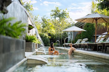 Bali Dynasty Resort