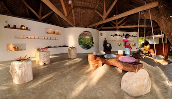 Princesse Bora Lodge & Spa