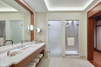 Regent Porto Montenegro & Residences
