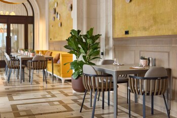 Regent Porto Montenegro & Residences
