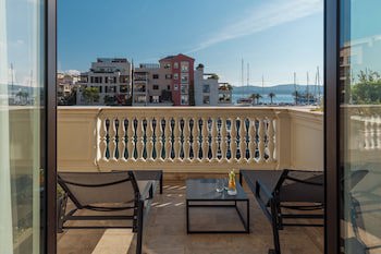 Regent Porto Montenegro & Residences