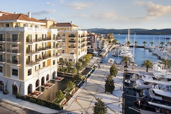 Regent Porto Montenegro & Residences