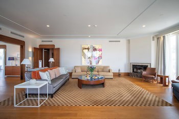 Regent Porto Montenegro & Residences