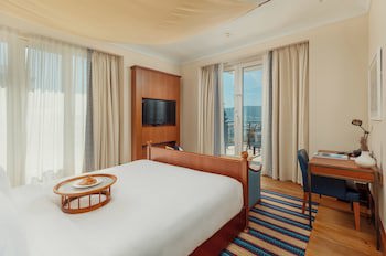 Regent Porto Montenegro & Residences