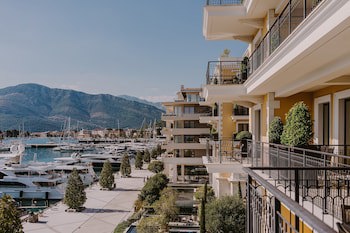Regent Porto Montenegro & Residences