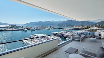 Regent Porto Montenegro & Residences