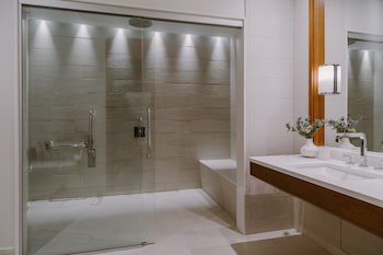 Regent Porto Montenegro & Residences