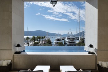 Regent Porto Montenegro & Residences