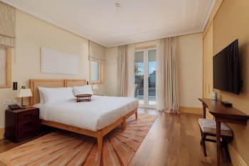 Regent Porto Montenegro & Residences