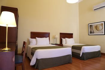 Lp Los Portales Hotel Piura