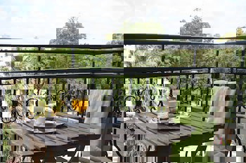 Chrielka Hotel Apartments