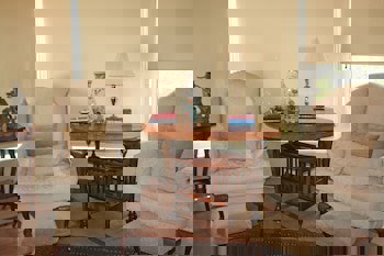 Chrielka Hotel Apartments