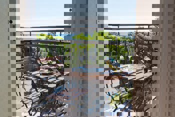 Chrielka Hotel Apartments