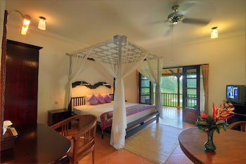 Cempaka Belimbing Villas