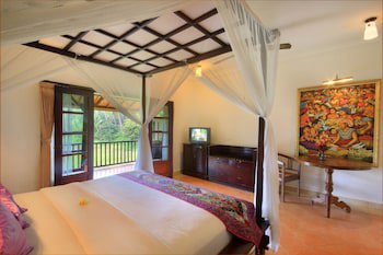 Cempaka Belimbing Villas