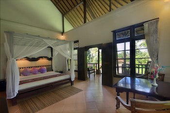 Cempaka Belimbing Villas