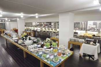 En Resort Kumejima Eef Beach Hotel