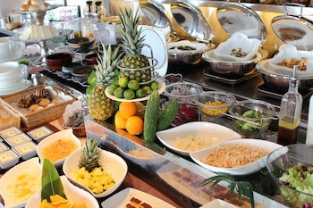 En Resort Kumejima Eef Beach Hotel